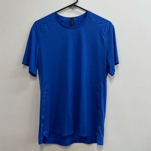 Lululemon athletic shirt